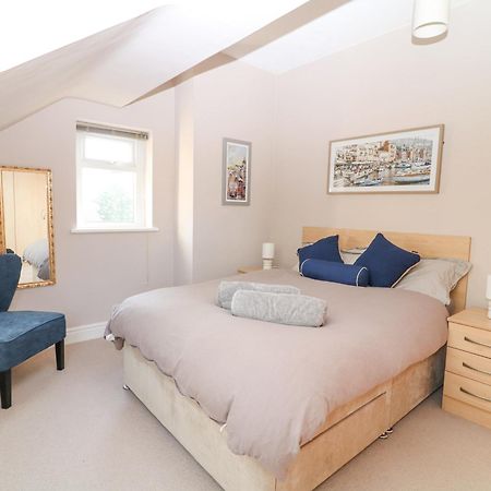 6D Clifton Drive Villa Lytham St Annes Bagian luar foto