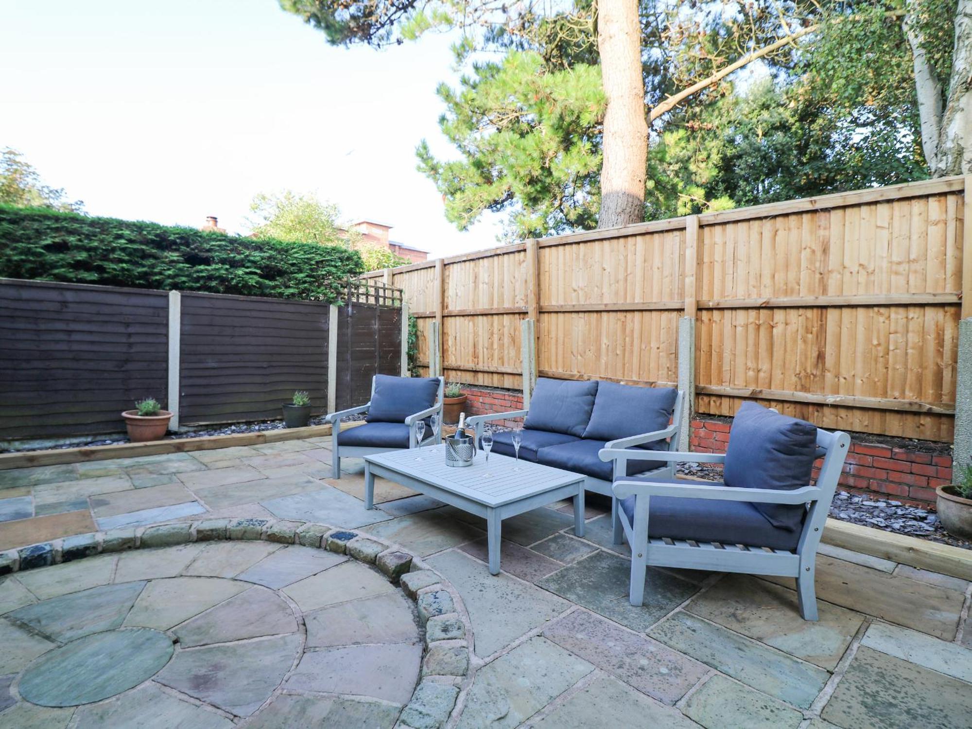 6D Clifton Drive Villa Lytham St Annes Bagian luar foto