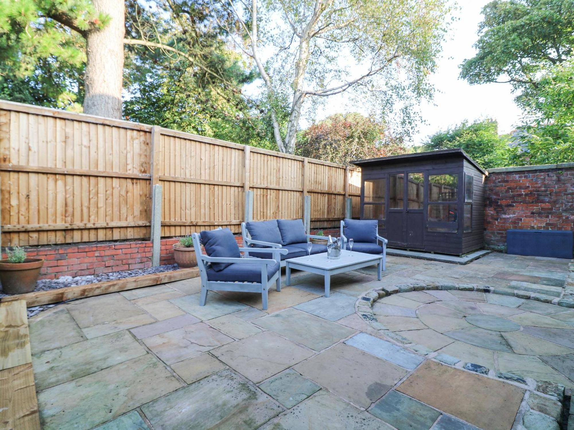 6D Clifton Drive Villa Lytham St Annes Bagian luar foto