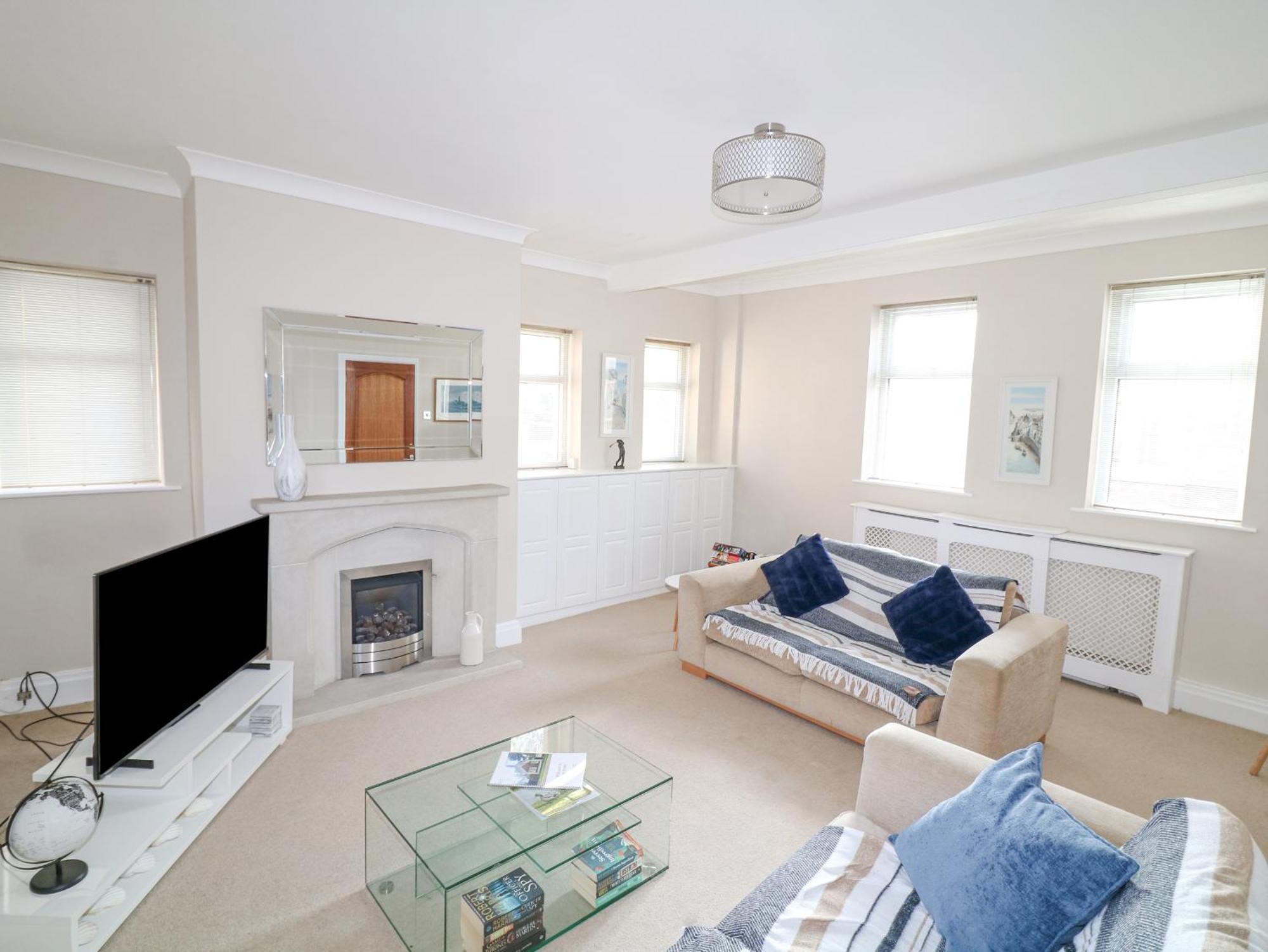 6D Clifton Drive Villa Lytham St Annes Bagian luar foto